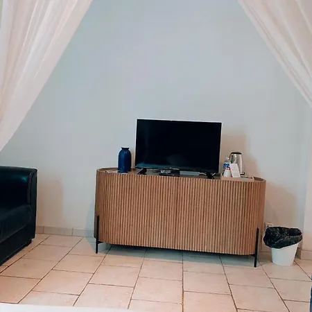 Hotel Nuit En Brenne à Le Blanc Extérieur photo